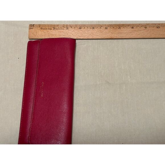 Coach - Picture 8 of 8